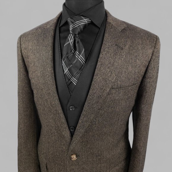 Brooks Brothers Regent Fit Herringbone Sport Coat 42S - Picture 3 of 13